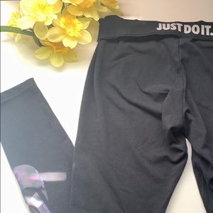 Nike leggings